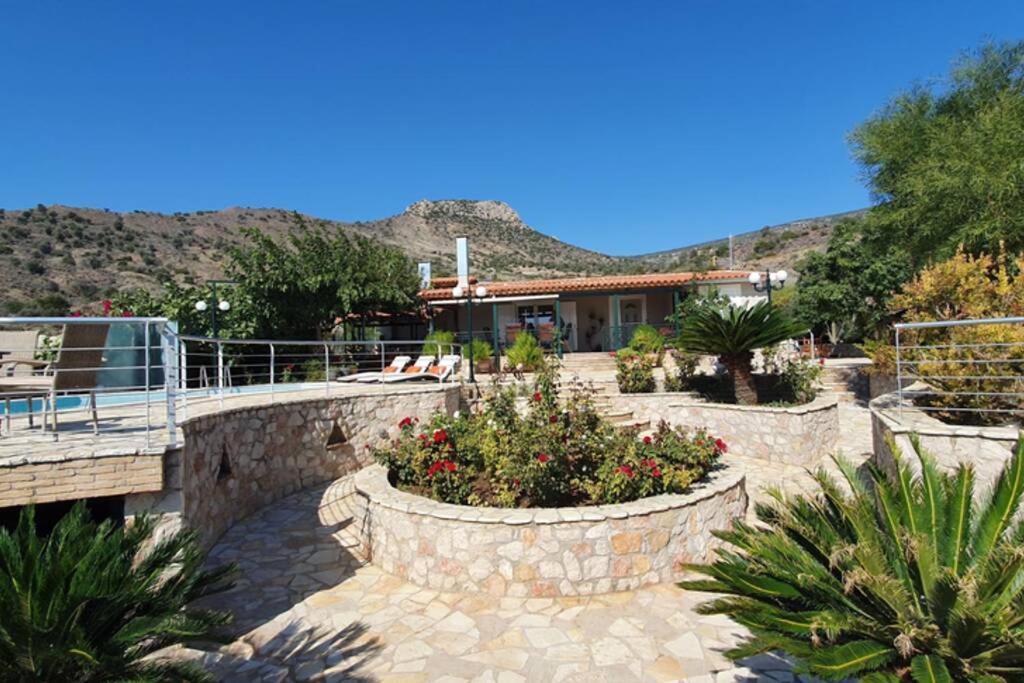 Villa Aliki Exterior photo